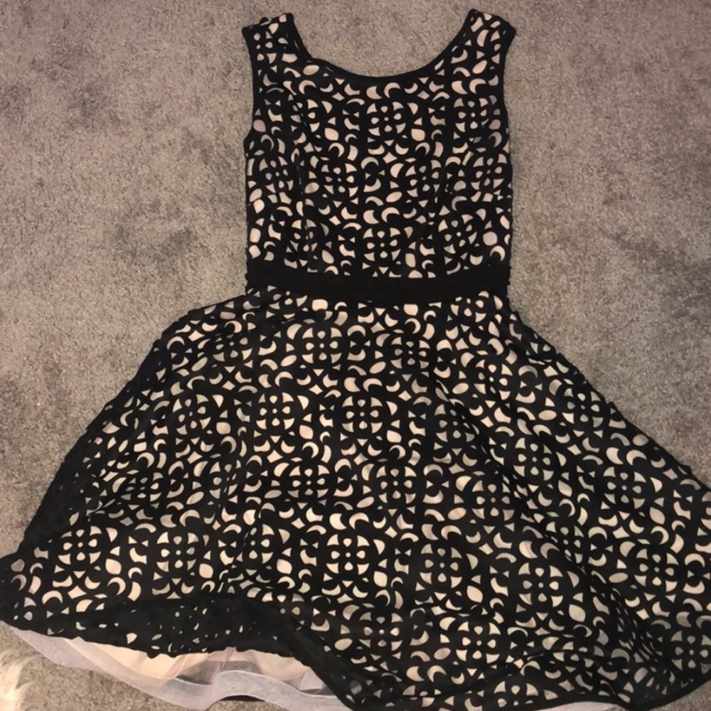 Black elegant dress